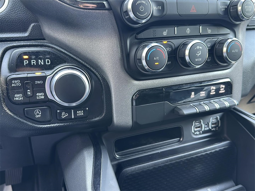2021 Ram 1500 Big Horn Lone Star photo 18