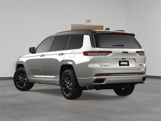 2025 Jeep Grand Cherokee L Summit Reserve photo 2
