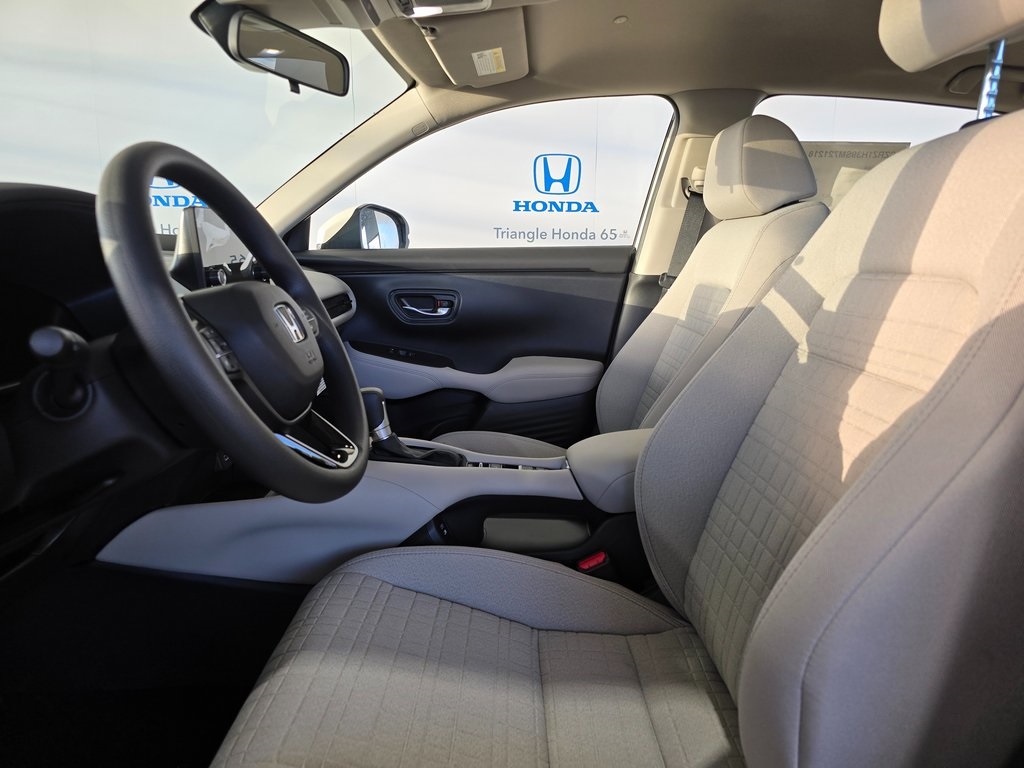 2025 Honda HR-V LX photo 9