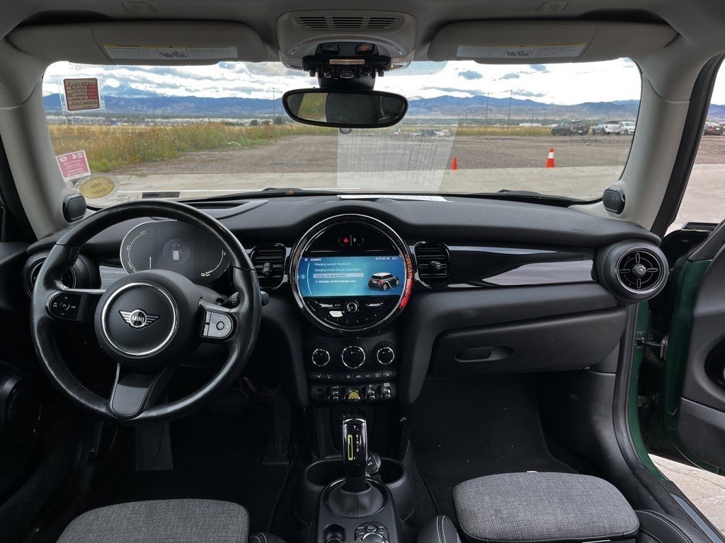 2022 Mini Cooper 2 Door Hardtop SE photo 10