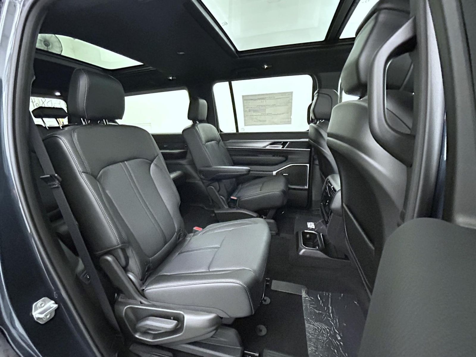 2025 Jeep Wagoneer Limited Series II photo 19