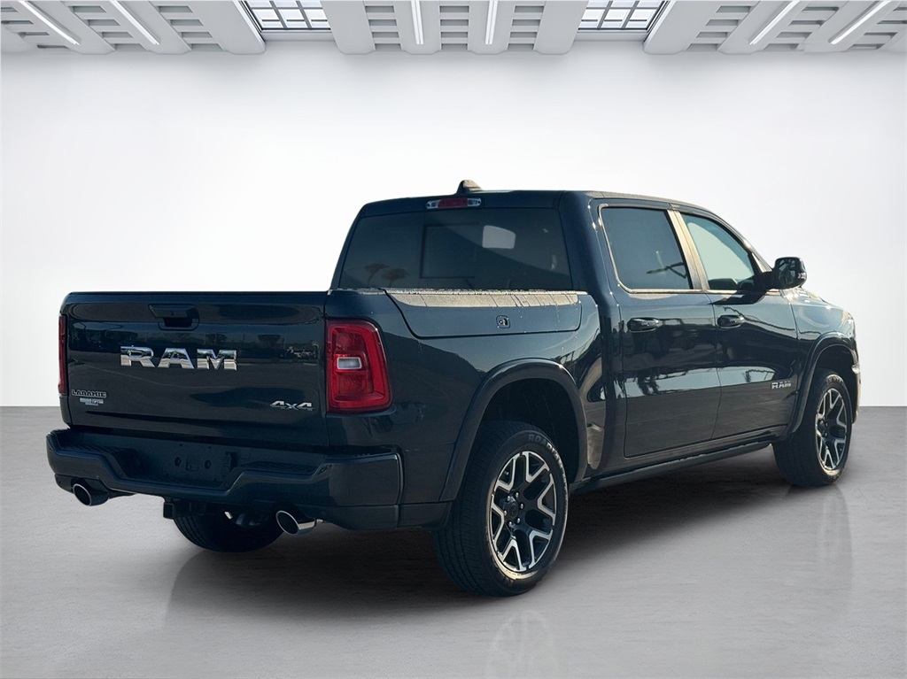 2026 Ram 1500 Laramie photo 3