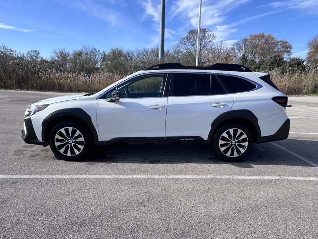 2024 Subaru Outback Limited photo 3