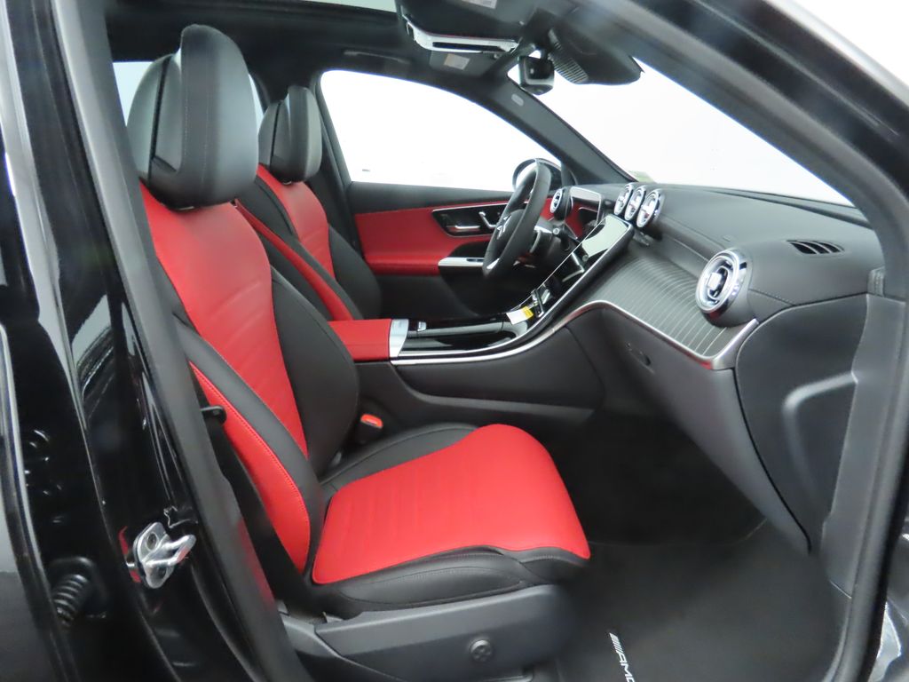 2026 Mercedes Benz GLC 300 photo 17