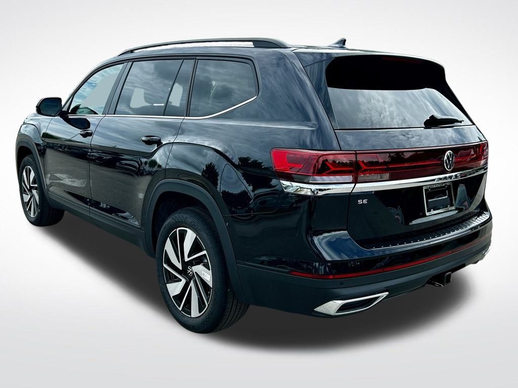 2026 Volkswagen Atlas SE Technology photo 4