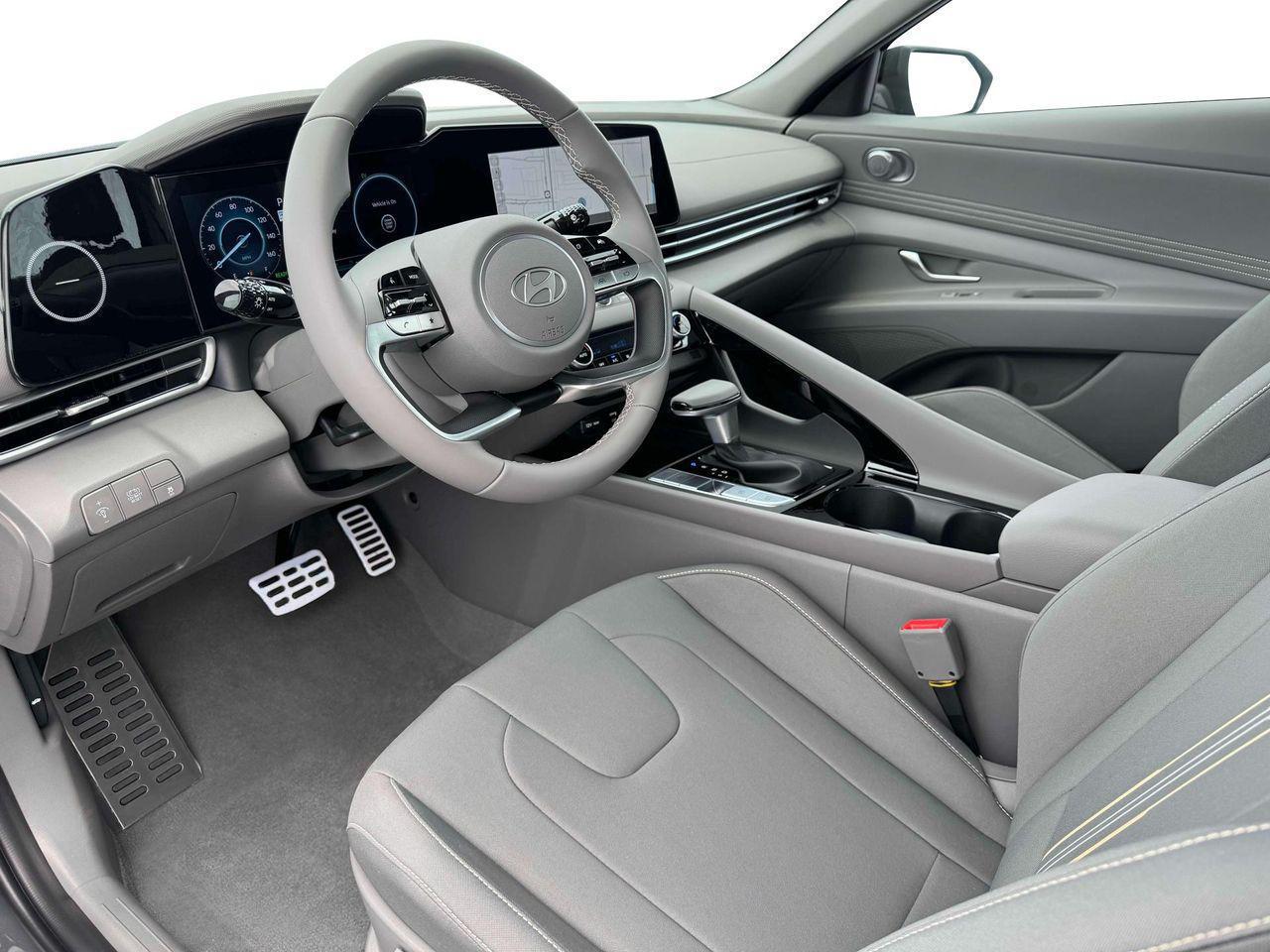 2025 Hyundai Elantra Hybrid SEL Sport photo 8