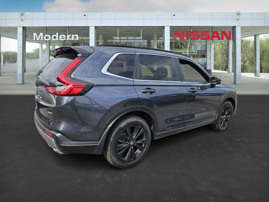 2024 Honda CR-V Hybrid Sport Touring photo 3