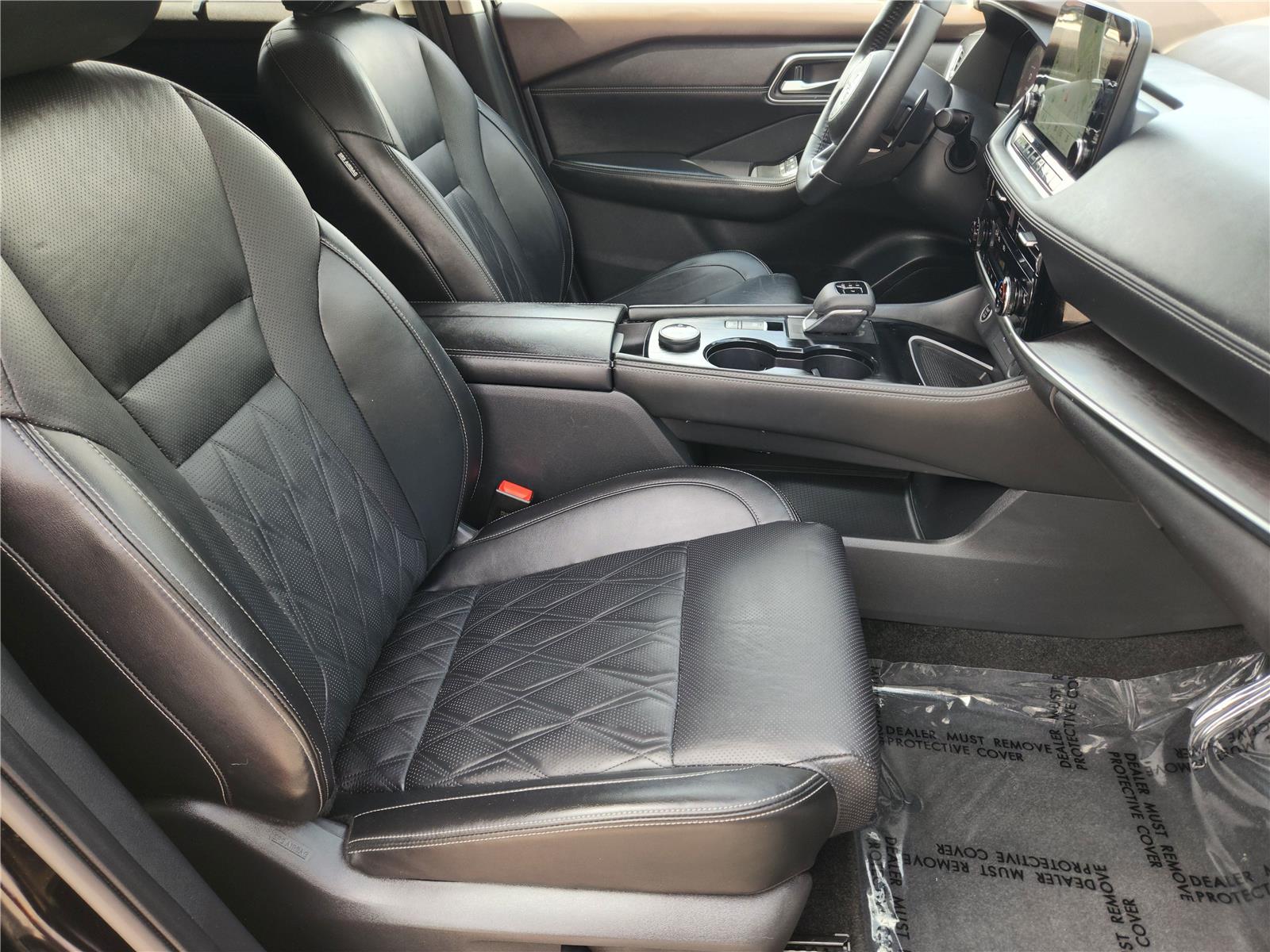 2021 Nissan Rogue Platinum photo 16