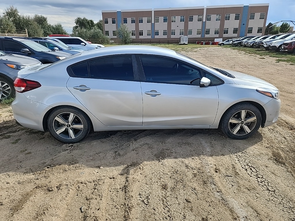 2018 Kia Forte LX photo 6