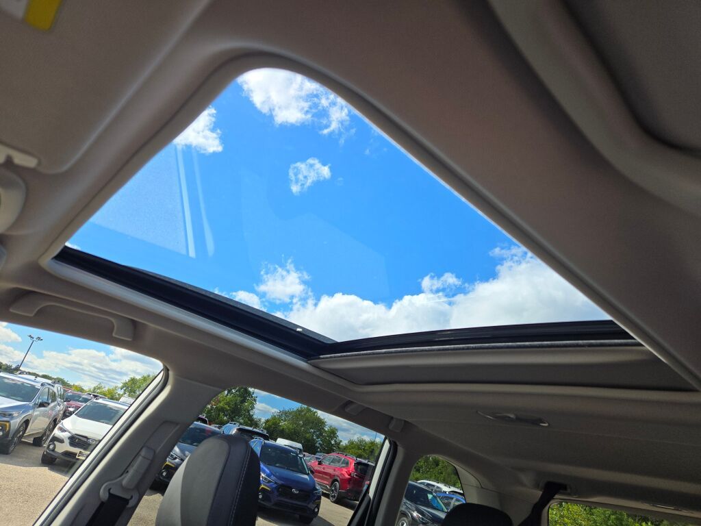 2021 Subaru Forester Touring photo 21