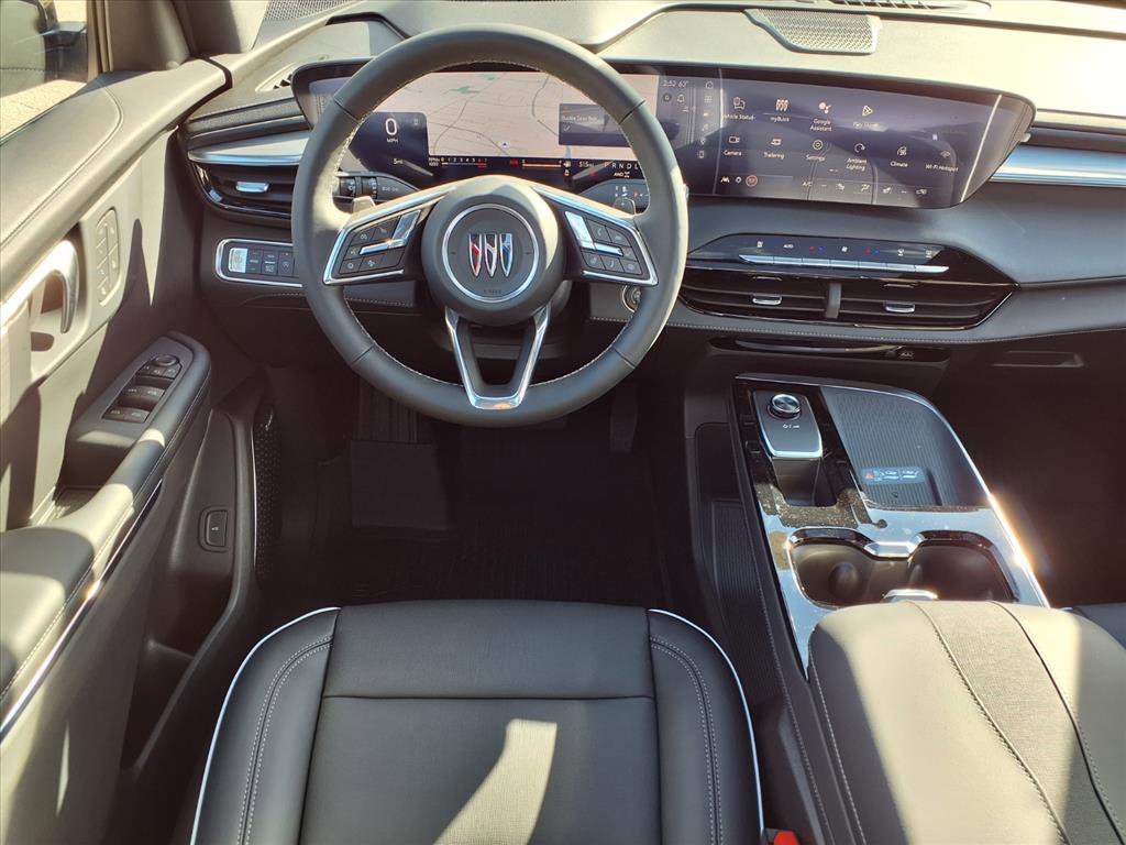 2026 Buick Enclave Preferred photo 2