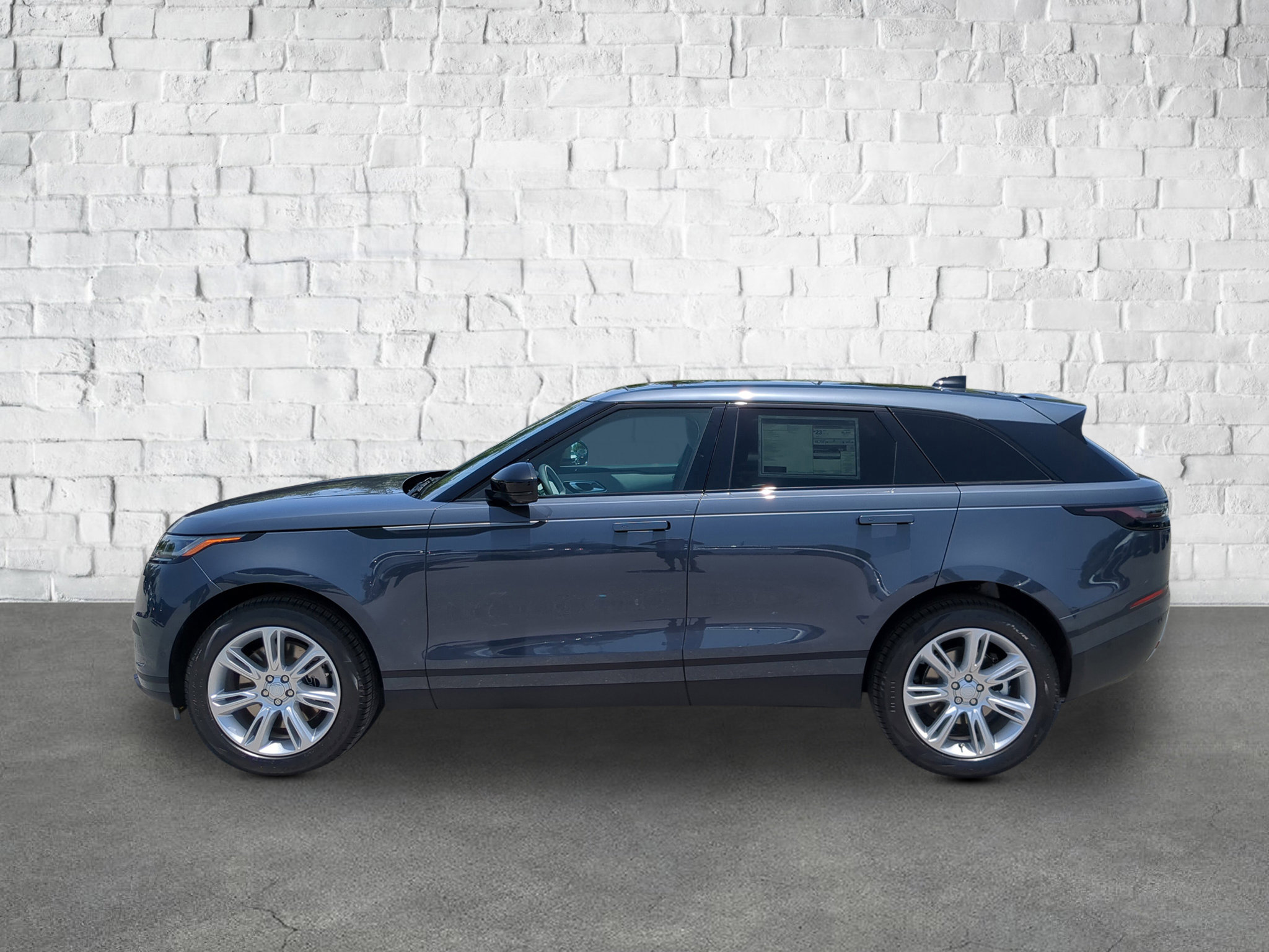 2026 Land Rover Range Rover Velar S photo 3