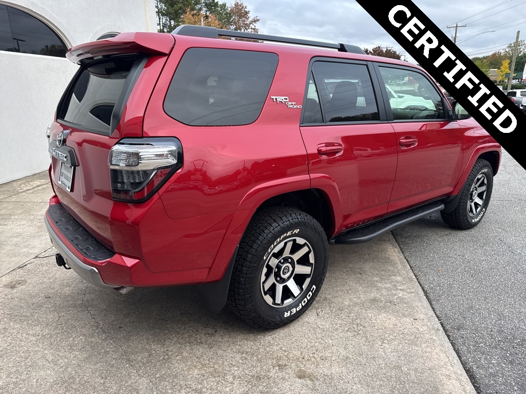 2022 Toyota 4Runner TRD Off-Road Premium photo 3