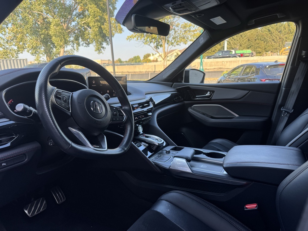 2023 Acura MDX SH-AWD A-Spec photo 3
