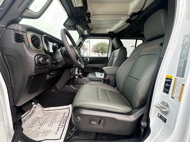 2025 Jeep Gladiator Mojave photo 22