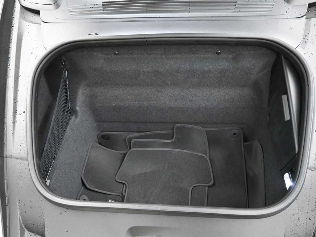 2024 Porsche 911 Coupe photo 12