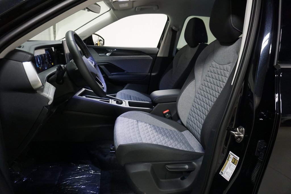 2025 Volkswagen Tiguan S photo 5