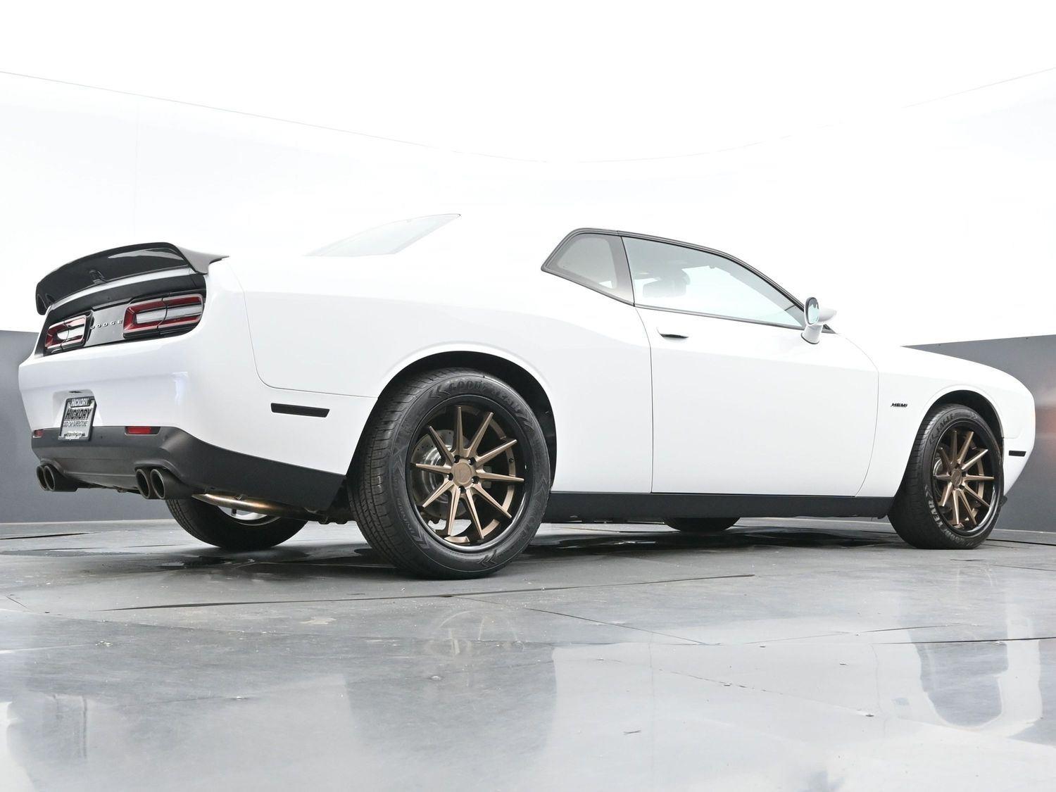 2018 Dodge Challenger R/T Plus photo 43