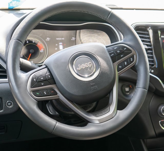 2022 Jeep Cherokee Limited photo 9