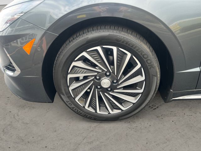 2022 Hyundai Sonata Hybrid Limited photo 14