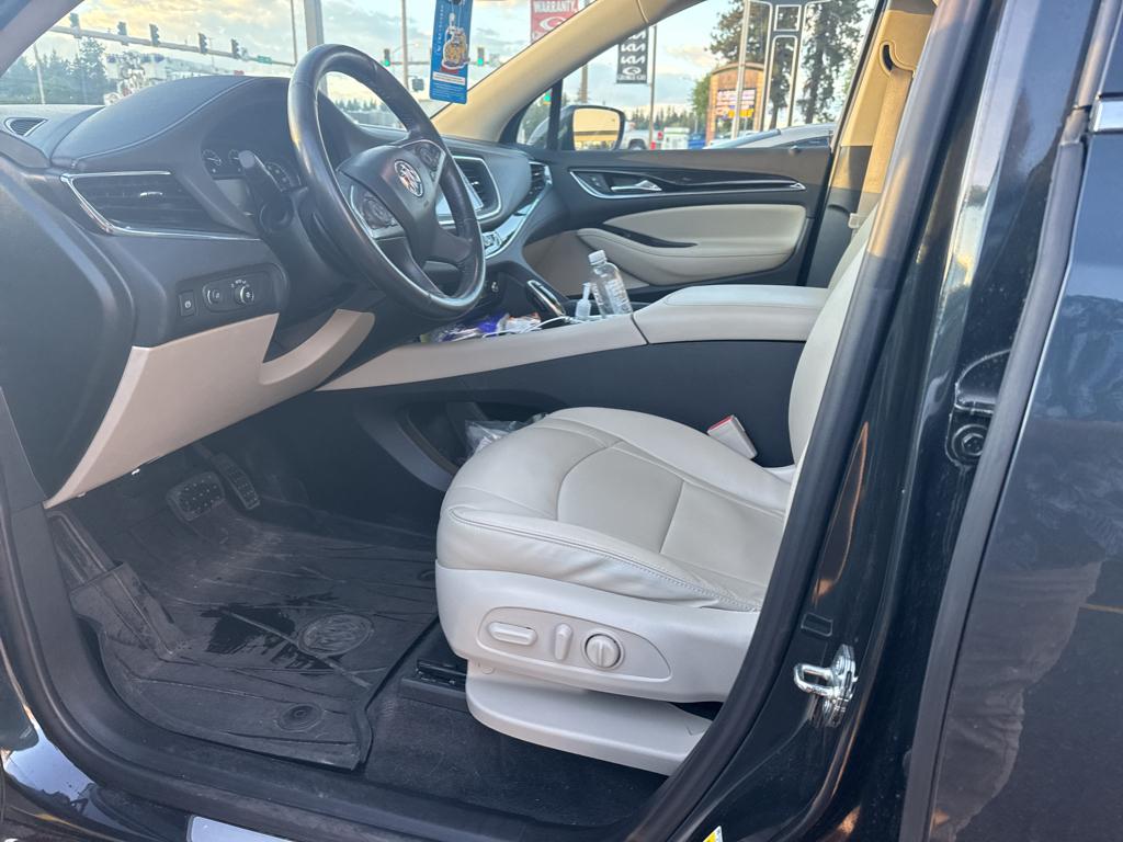 2020 Buick Enclave Essence photo 4