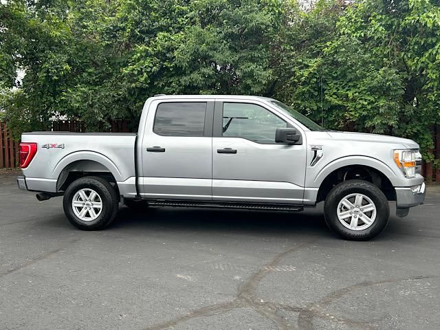 2022 Ford F-150 XLT photo 16