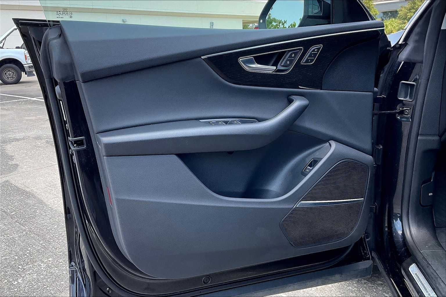 2021 Audi Q8 line Premium Plus photo 20