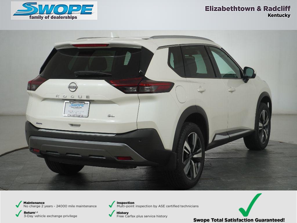 2023 Nissan Rogue SL photo 3