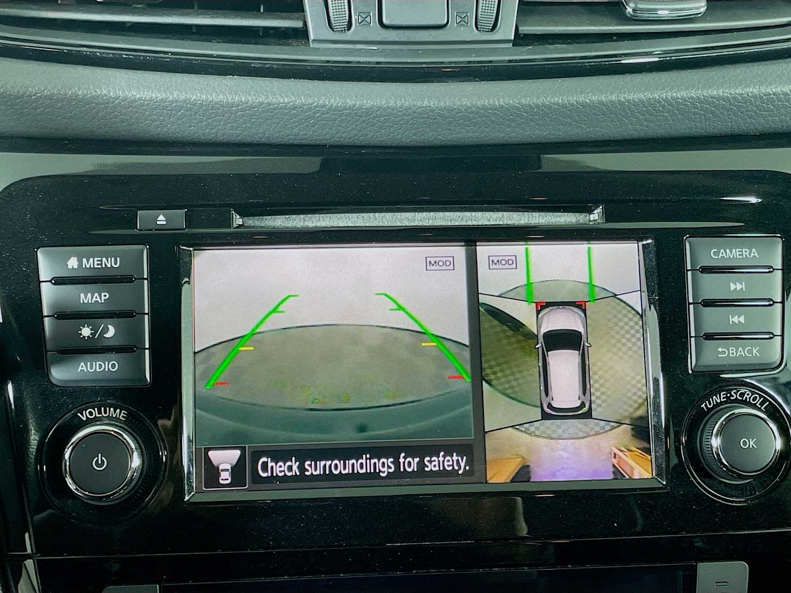 2020 Nissan Rogue SL photo 11