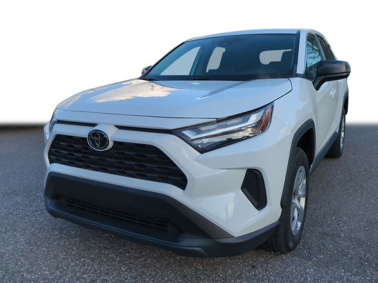 2023 Toyota RAV4 LE's photo