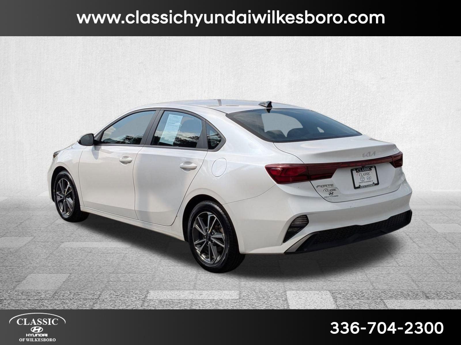 2023 Kia Forte LXS photo 6