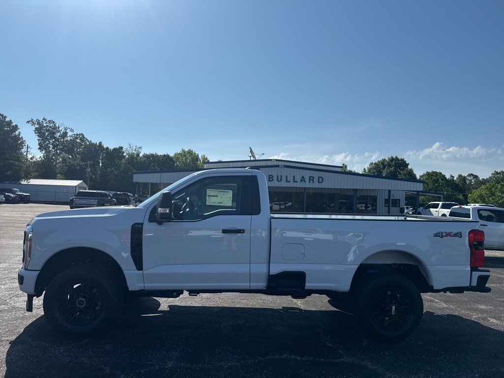 2025 Ford F-350 XL photo 8