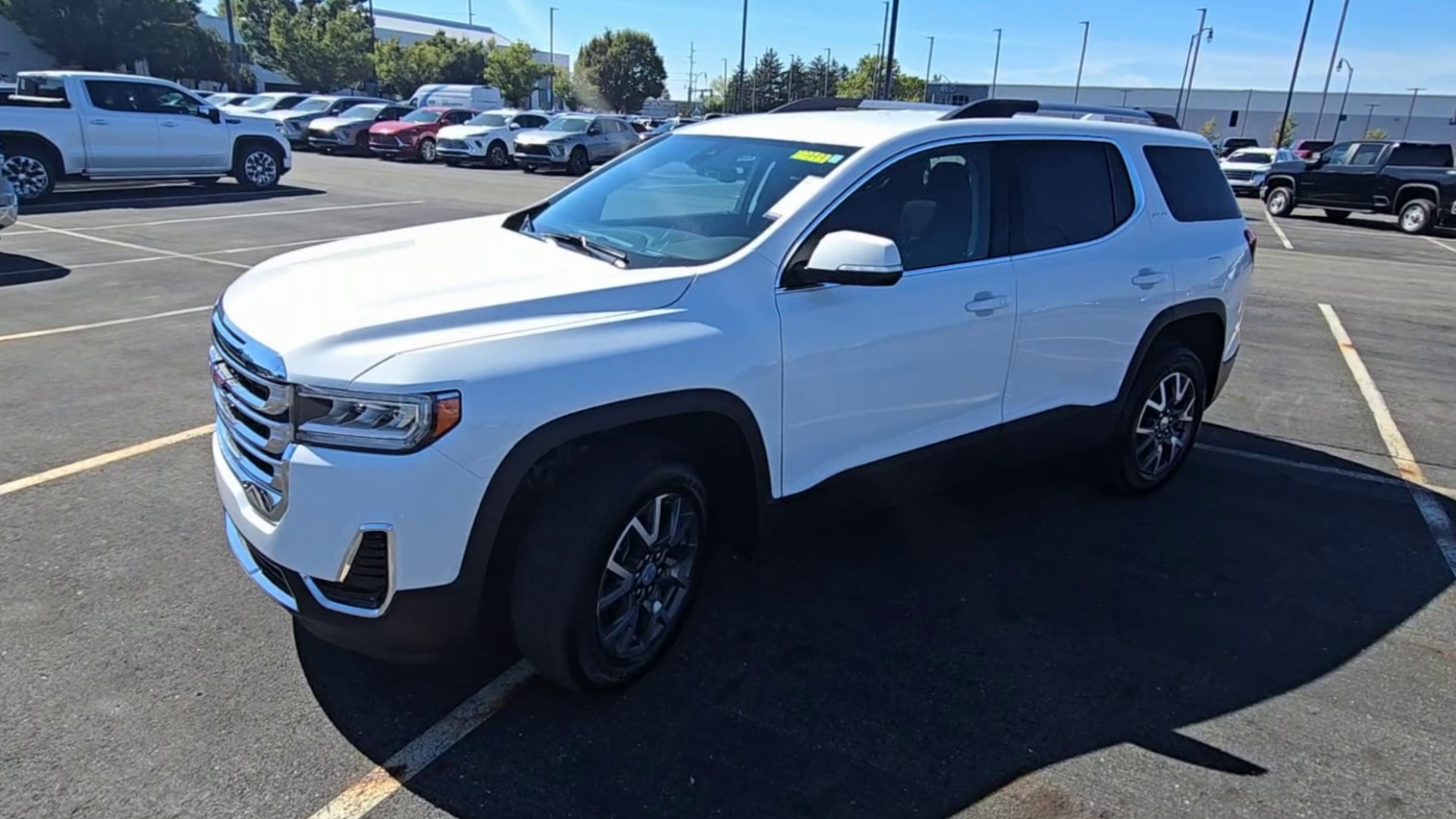 2023 Gmc Acadia SLE photo 40