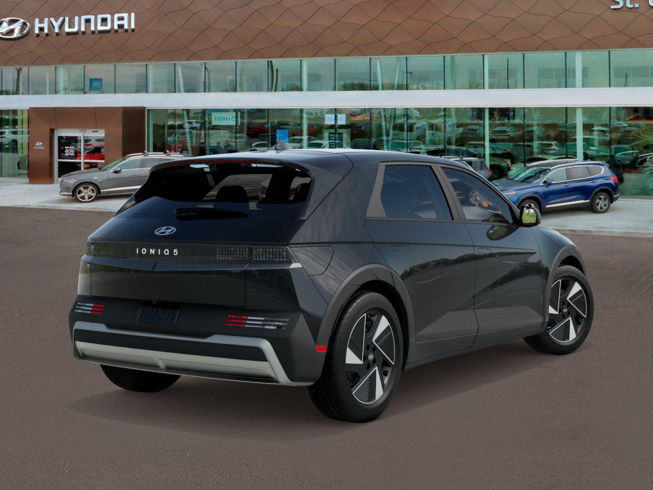 2025 Hyundai Ioniq 5 SE photo 4