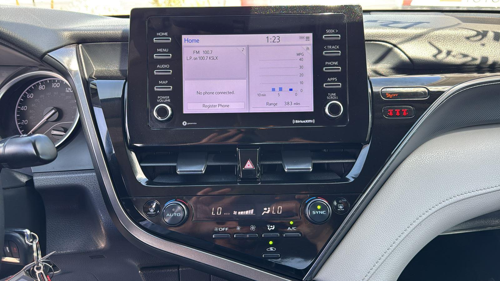2023 Toyota Camry LE photo 13