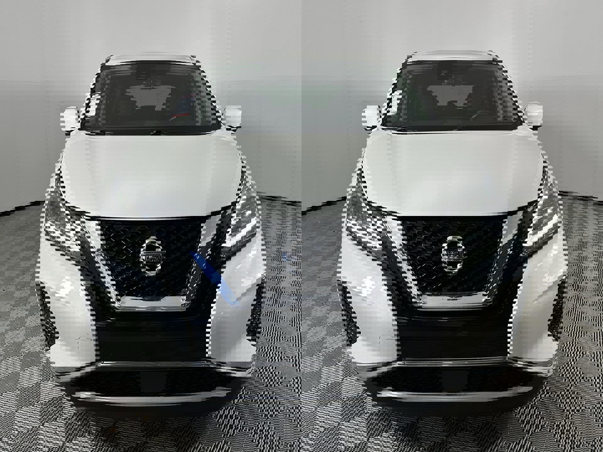 2021 Nissan Murano S photo 2