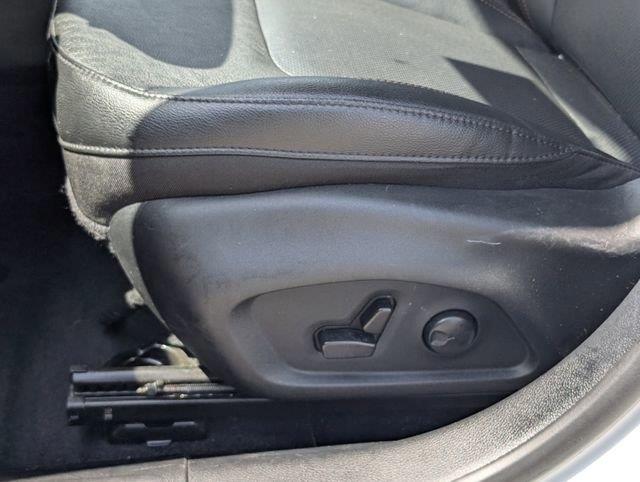 2023 Jeep Compass Limited photo 10