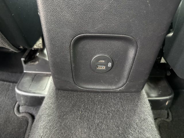 2020 Ford Escape SE photo 35