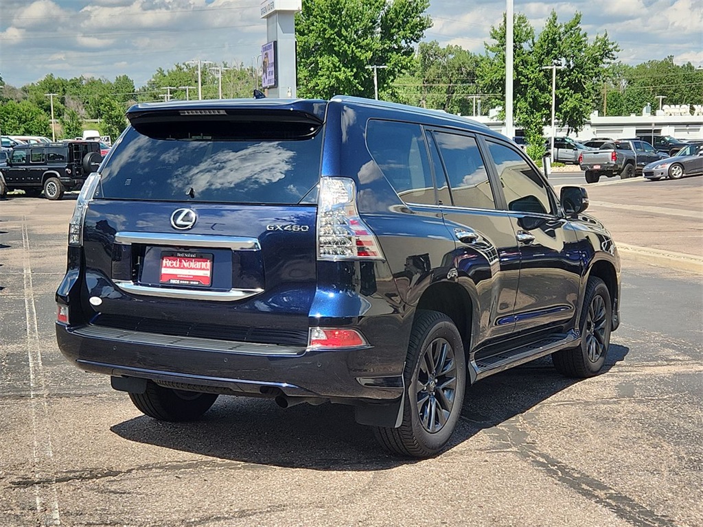 2023 Lexus GX Premium photo 5