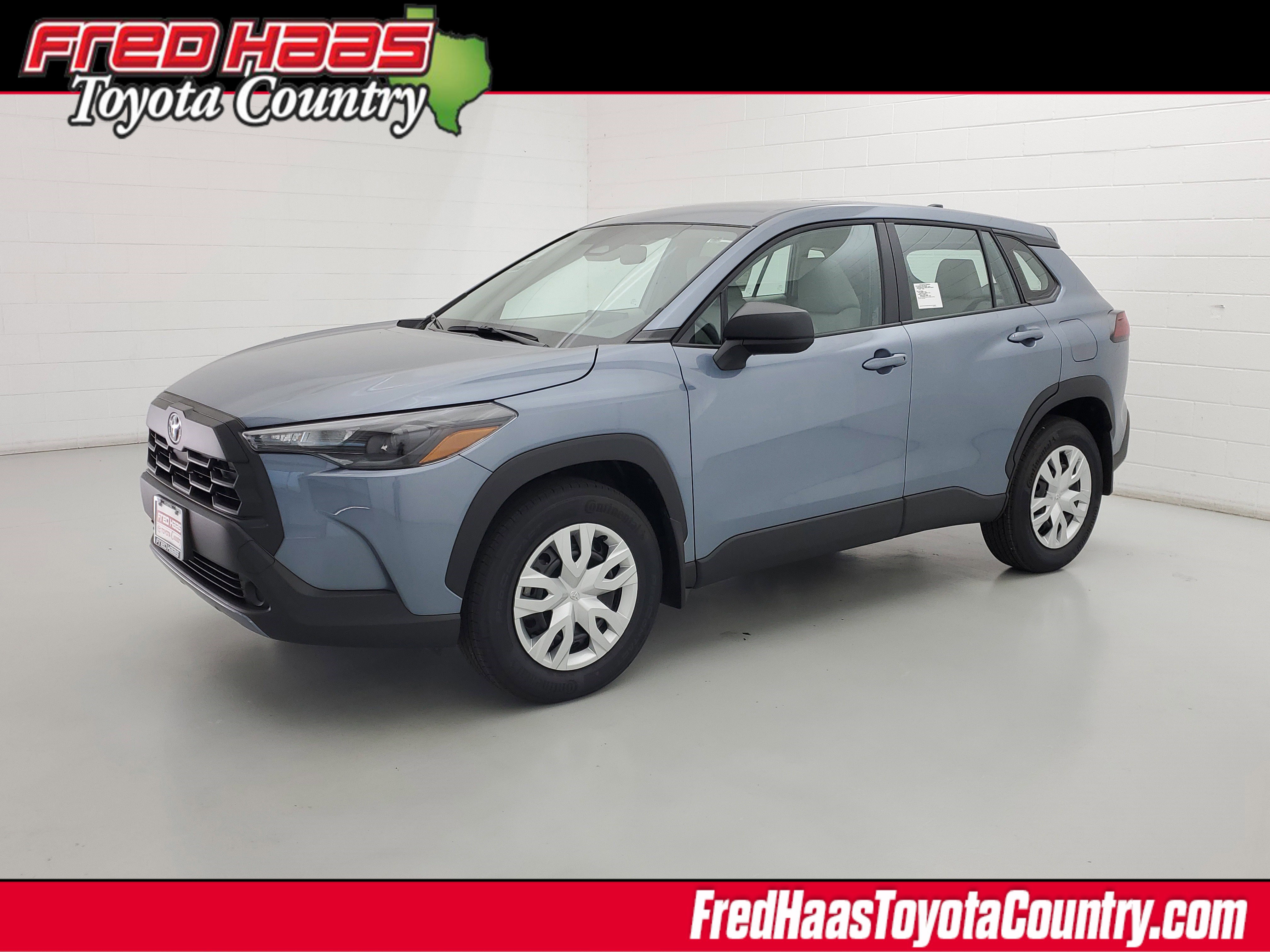 2026 Toyota Corolla Cross L's photo