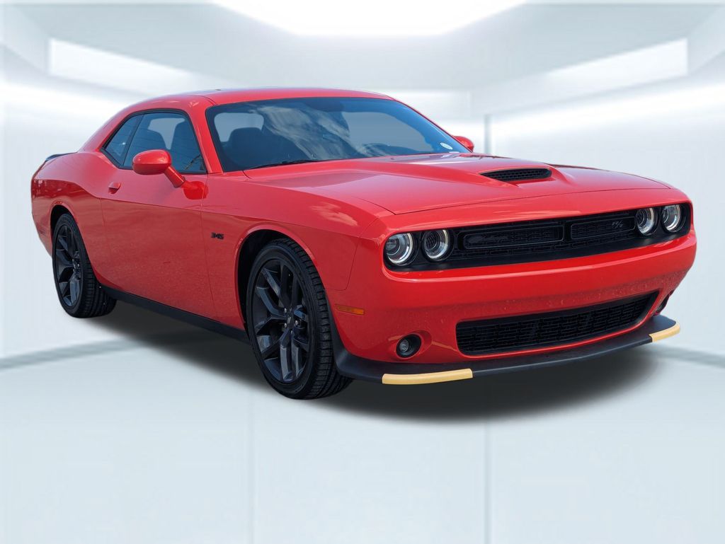 2023 Dodge Challenger R/T photo 6