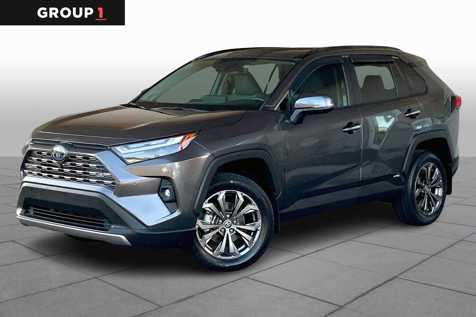 2022 Toyota RAV4 Limited's photo