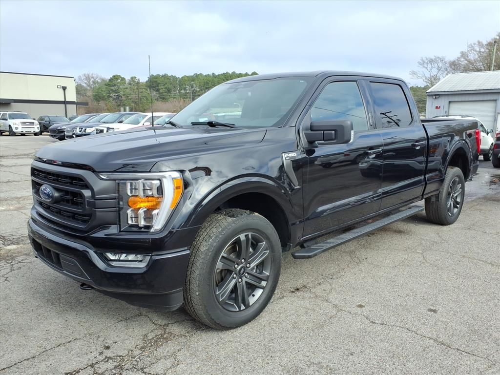 2023 Ford F-150 XLT's photo