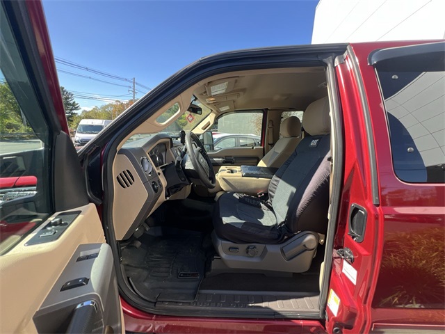 2014 Ford F-250 XLT photo 3