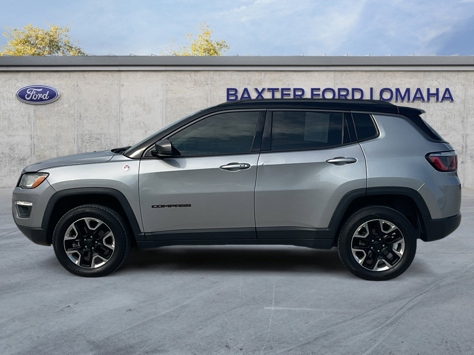 2018 Jeep Compass Trailhawk photo 2