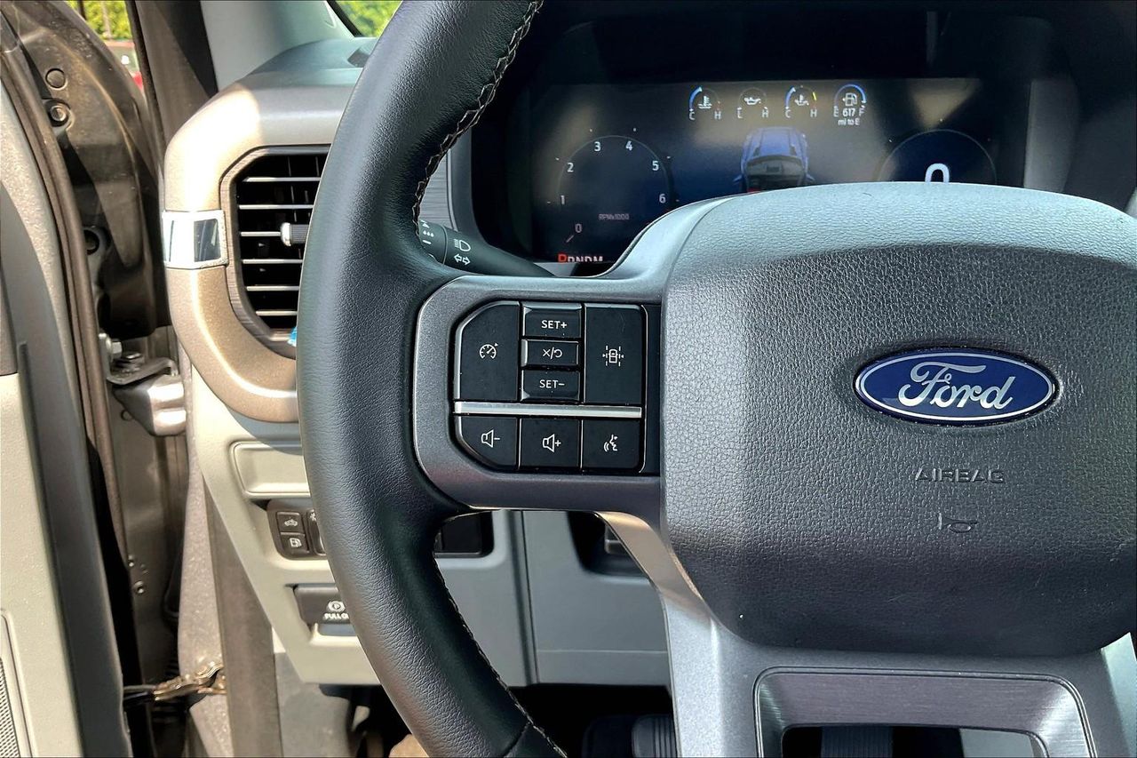 2024 Ford F-150 XLT photo 11