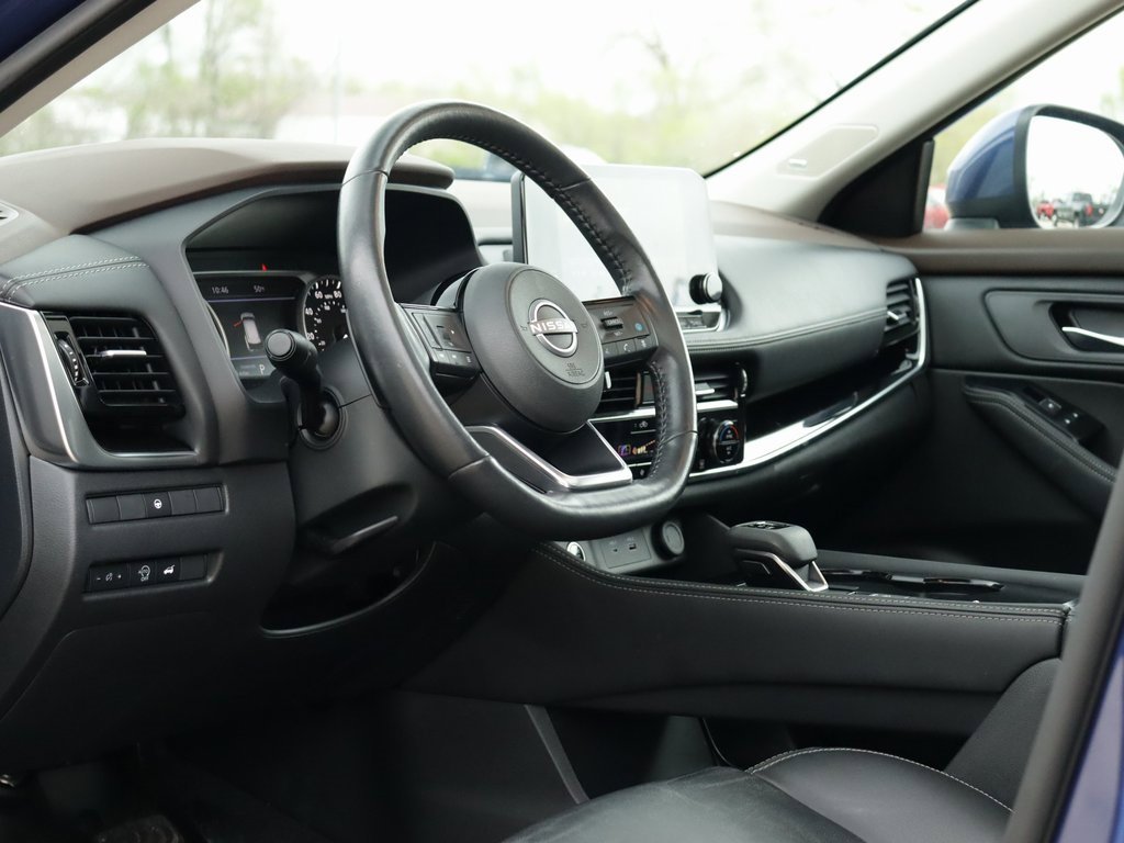 2023 Nissan Rogue SL photo 9