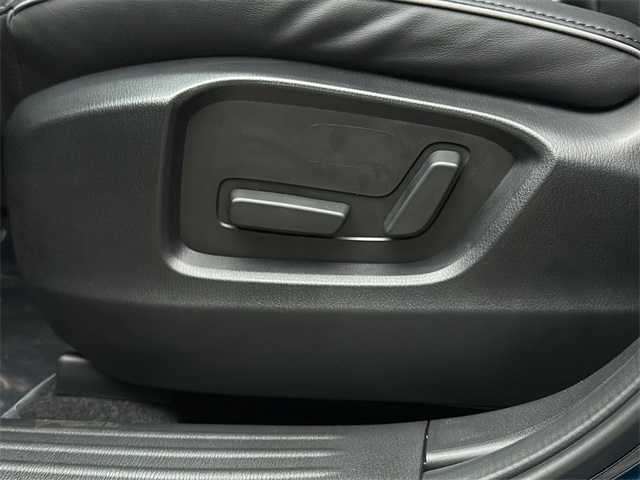 2025 Mazda CX-5 2.5 Select photo 29