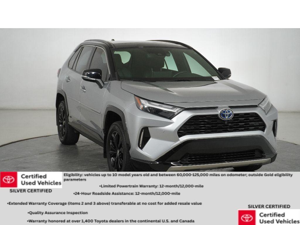 2022 Toyota RAV4 XSE's photo