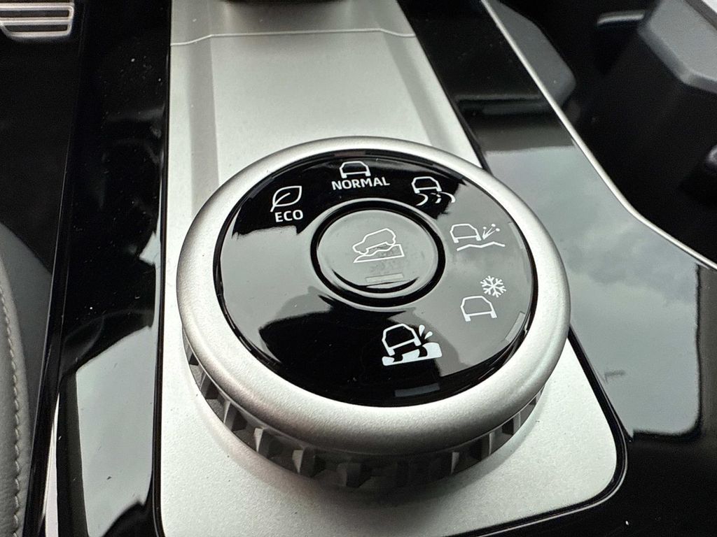 2025 Mitsubishi Outlander SEL GT photo 26